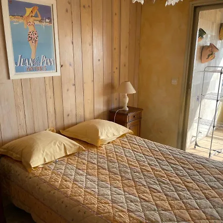 Apartment Center Bay - Les Pins *